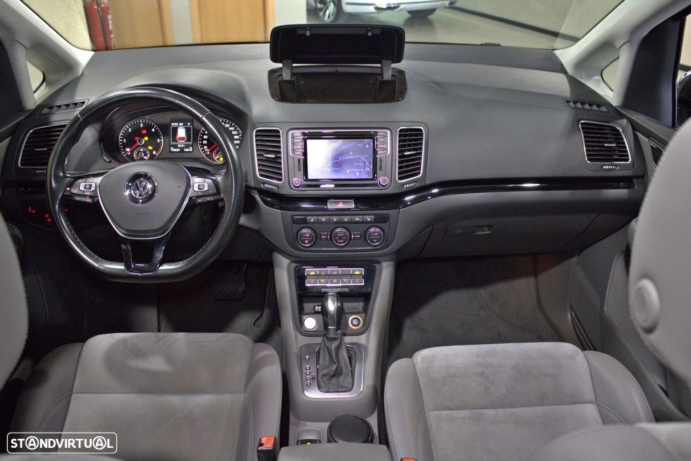 VW Sharan 2.0 TDI Blue Highline DSG - 3