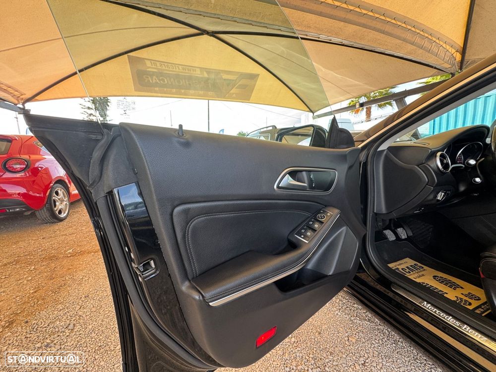 Mercedes-Benz CLA 180 - 9