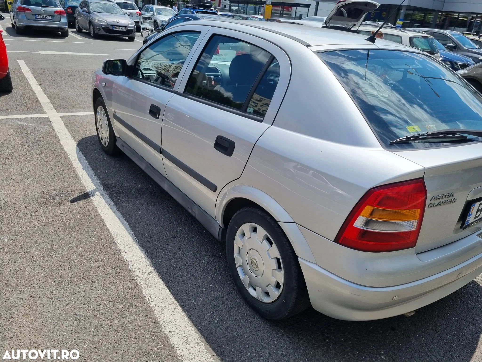 Opel Astra 1.4i 16V Club - 1