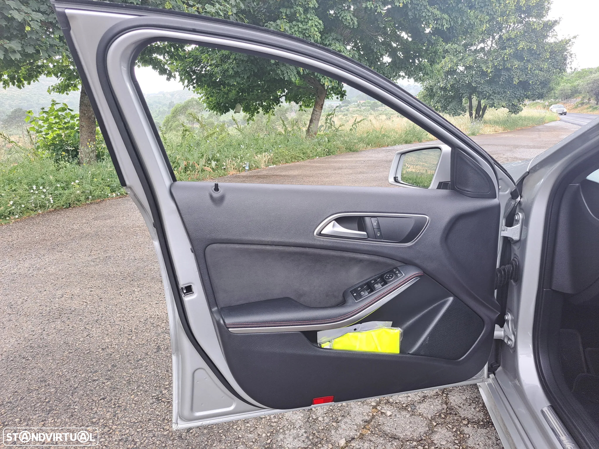 Mercedes-Benz A 200 (BlueEFFICIENCY) AMG Sport - 14