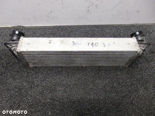 BMW F01 F11 CHŁODNICA POWIETRZA DOŁADOWUJACEGO INTERCOOLER 7805629 RAF AUTO-CZĘŚCI BMW - 2