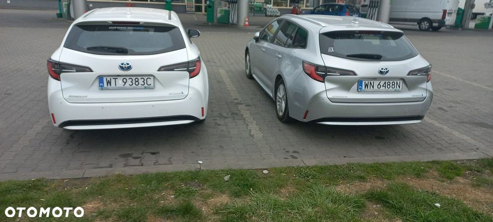 Toyota Corolla 1.8 Hybrid GPF Comfort - 13