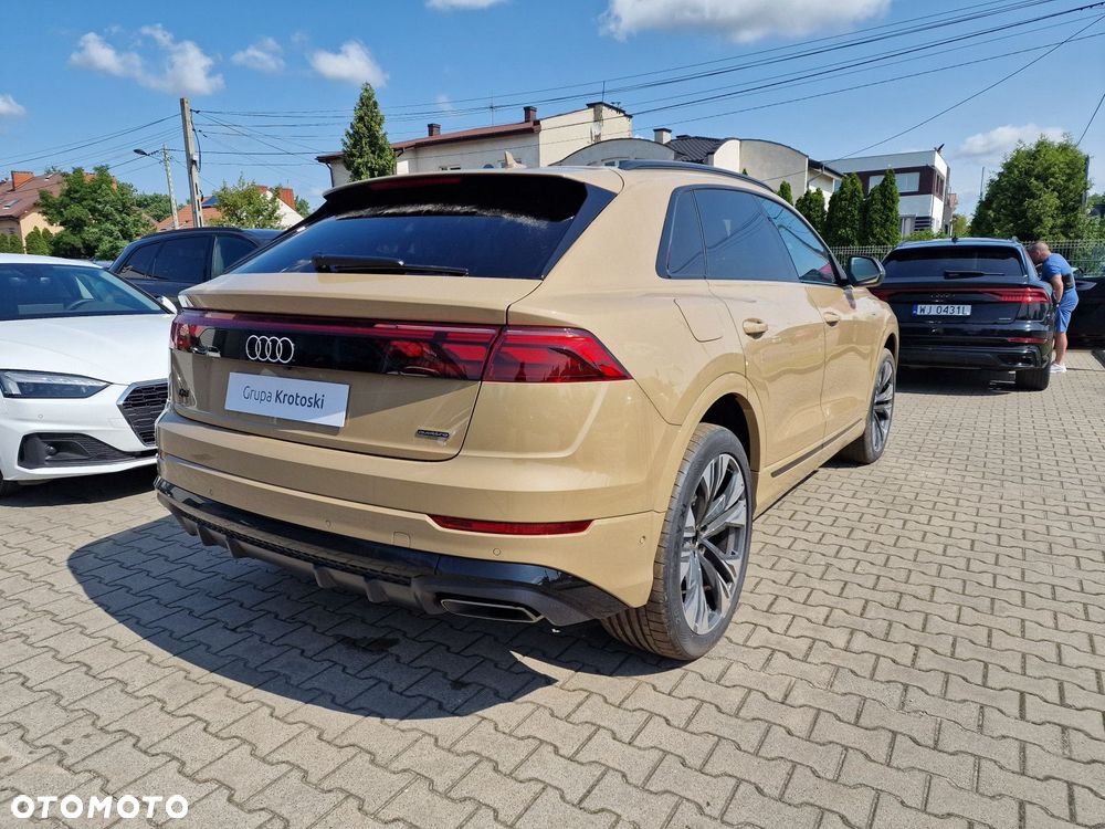 Audi Q8 - 5