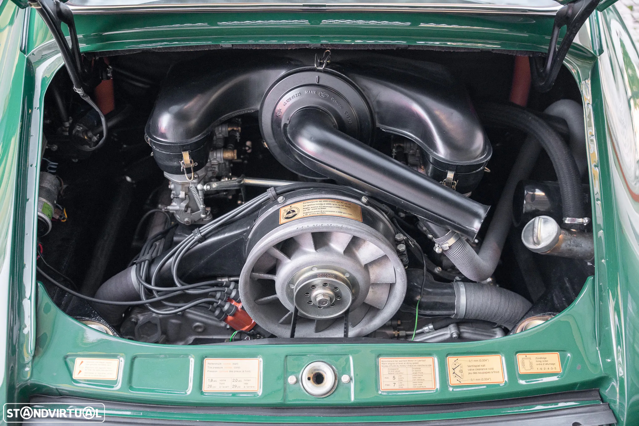 Porsche 911 Série F 2.0 T SWB - 23
