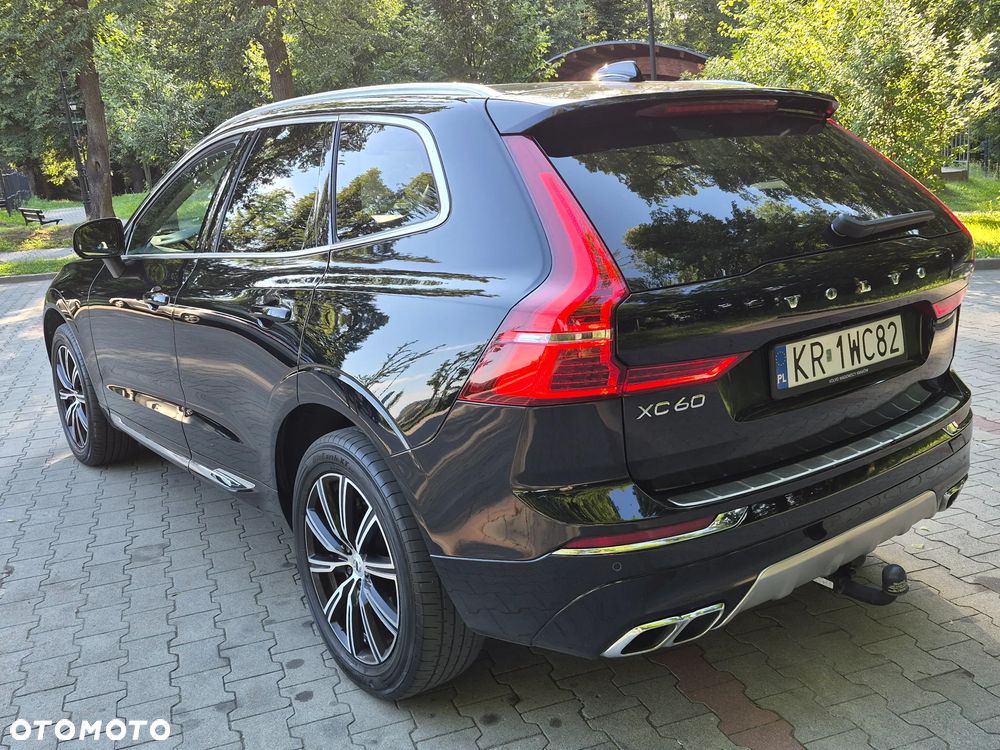 Volvo XC 60 B4 D AWD Momentum Pro - 25