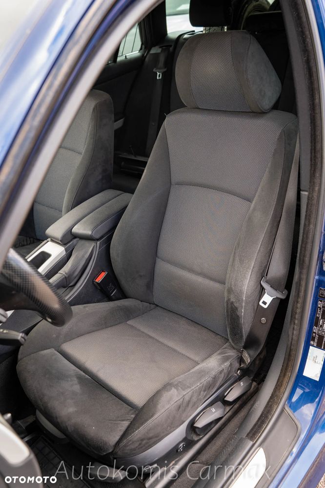 BMW Seria 3 - 16