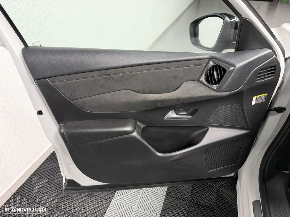 DS DS3 Crossback E-TENSE PERFORMANCE LINE + - 24