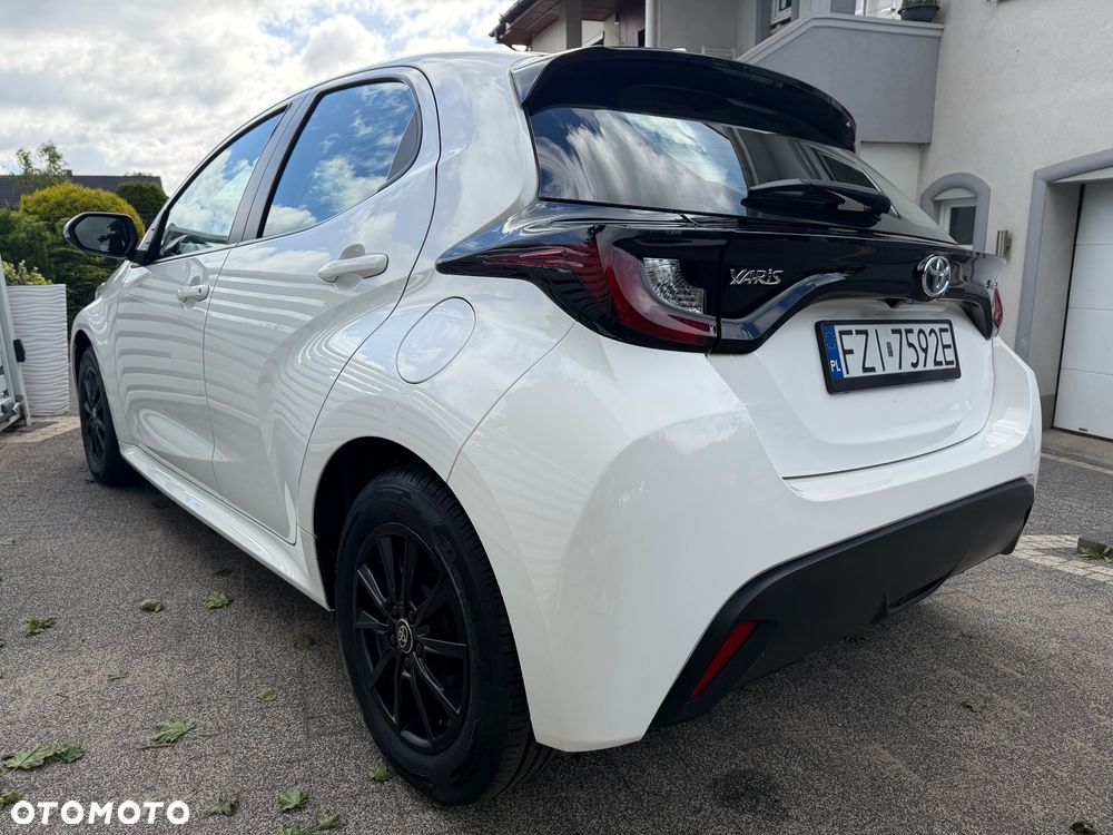 Toyota Yaris Hybrid 1.5 Active - 4