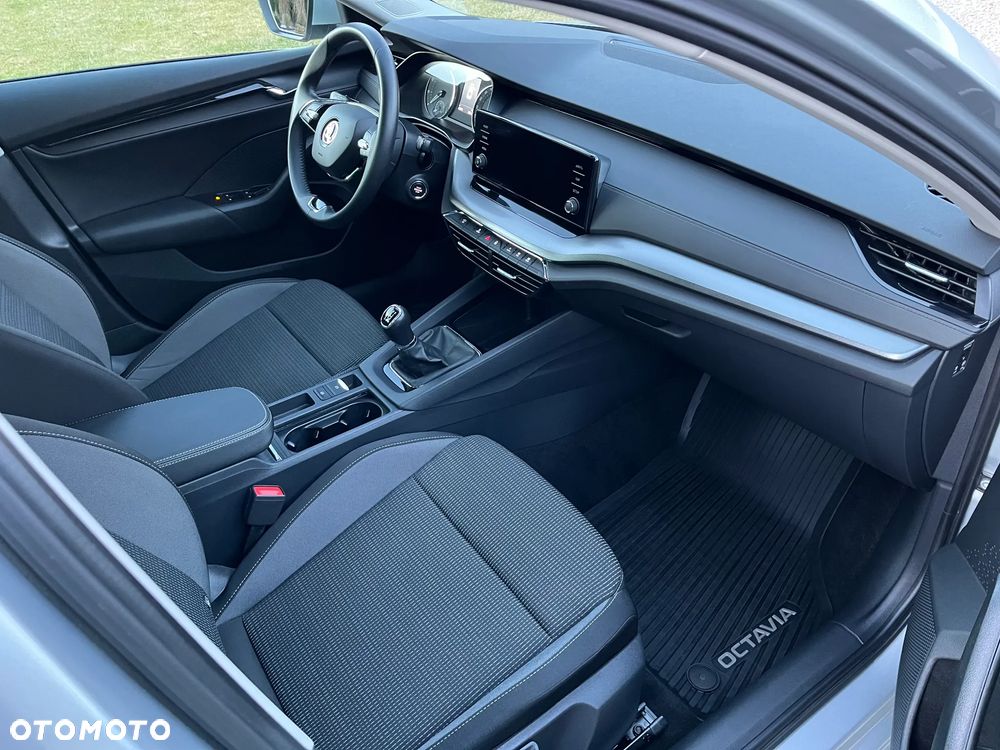 Skoda Octavia 1.5 TSI ACT Ambition - 10
