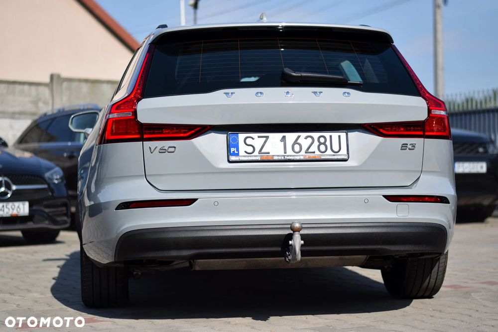Volvo V60 B3 B DKG Momentum Pro - 10