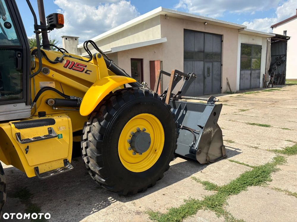 New Holland B115C - 20