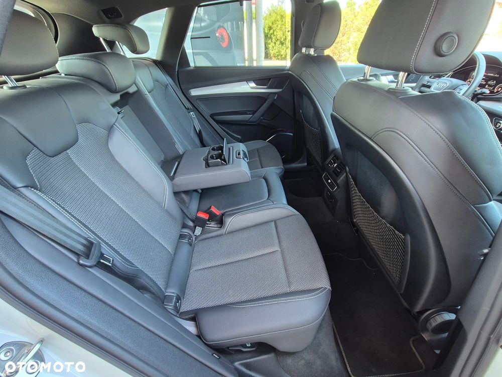 Audi Q5 40 TDI quattro S tronic S line - 30