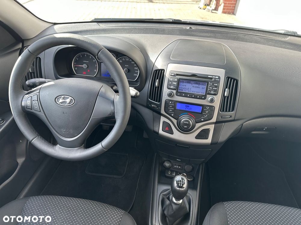 Hyundai i30 1.4 blue Comfort - 10