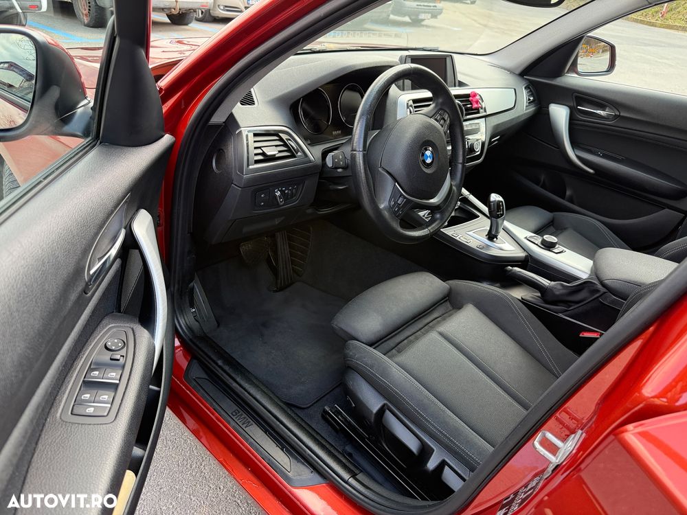 BMW Seria 1 118i Aut. - 2