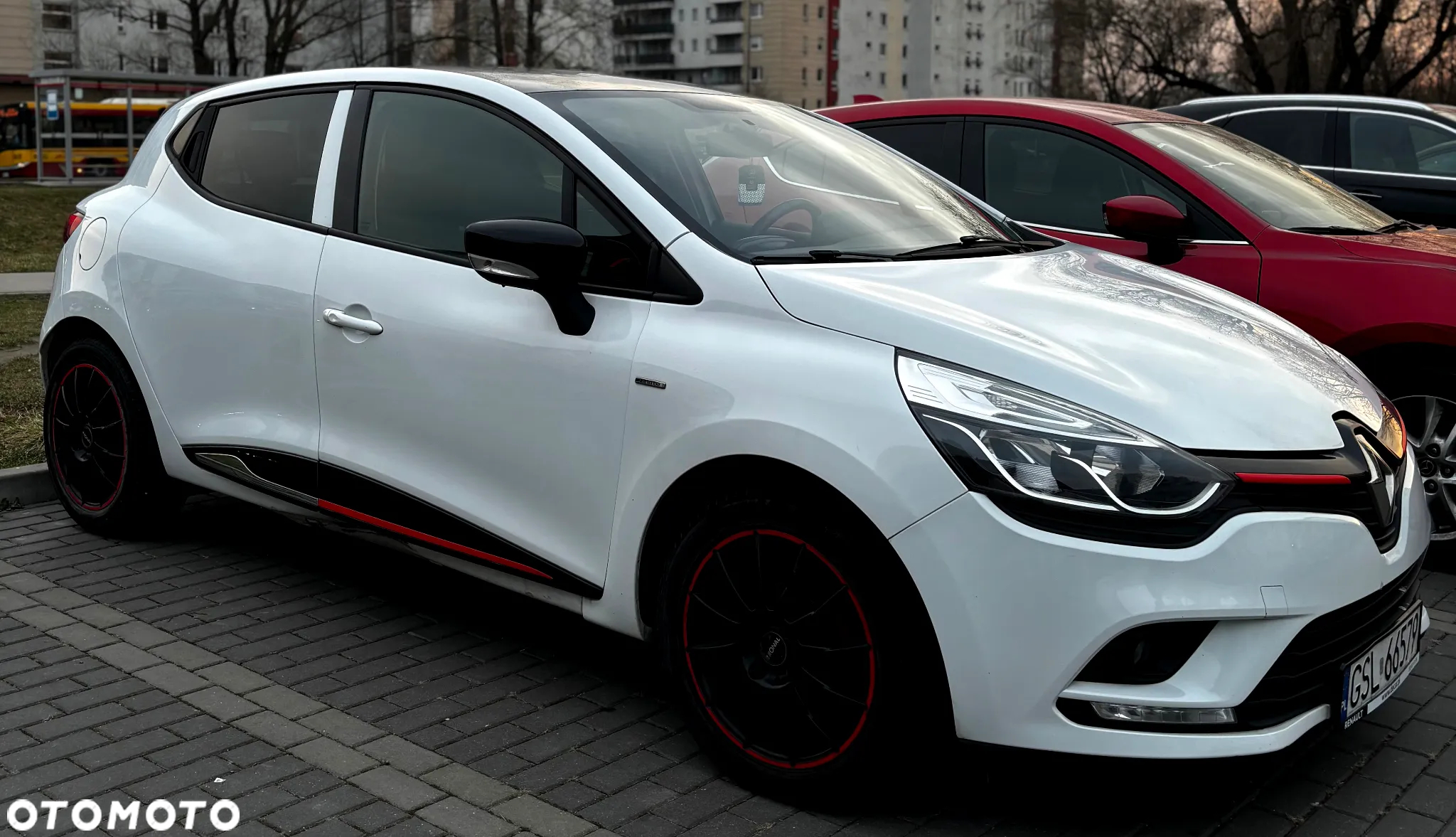 Renault Clio 1.2 16V Limited - 2