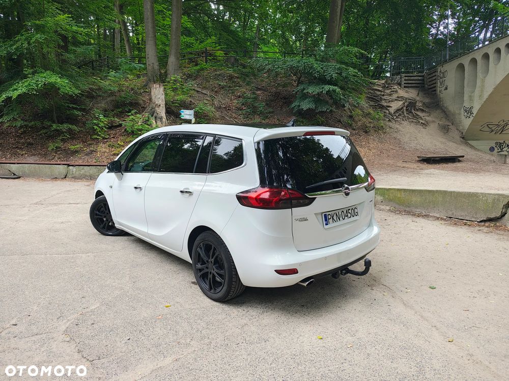 Opel Zafira Tourer 2.0 CDTI Innovation - 4