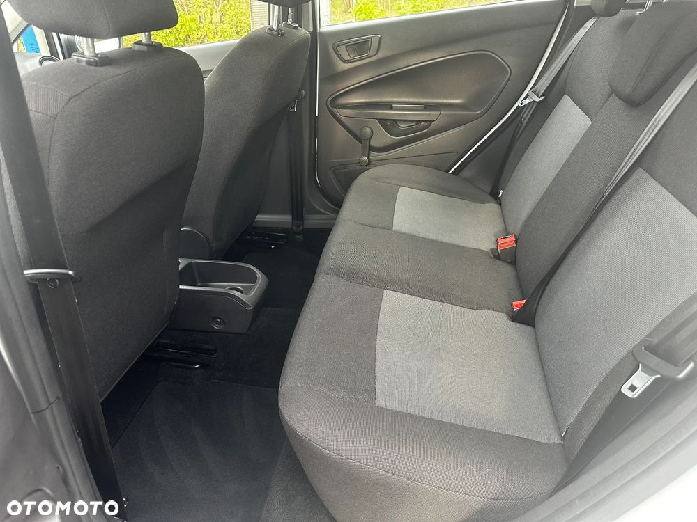 Ford Fiesta 1.25 Silver X (Ambiente) EU6 - 8