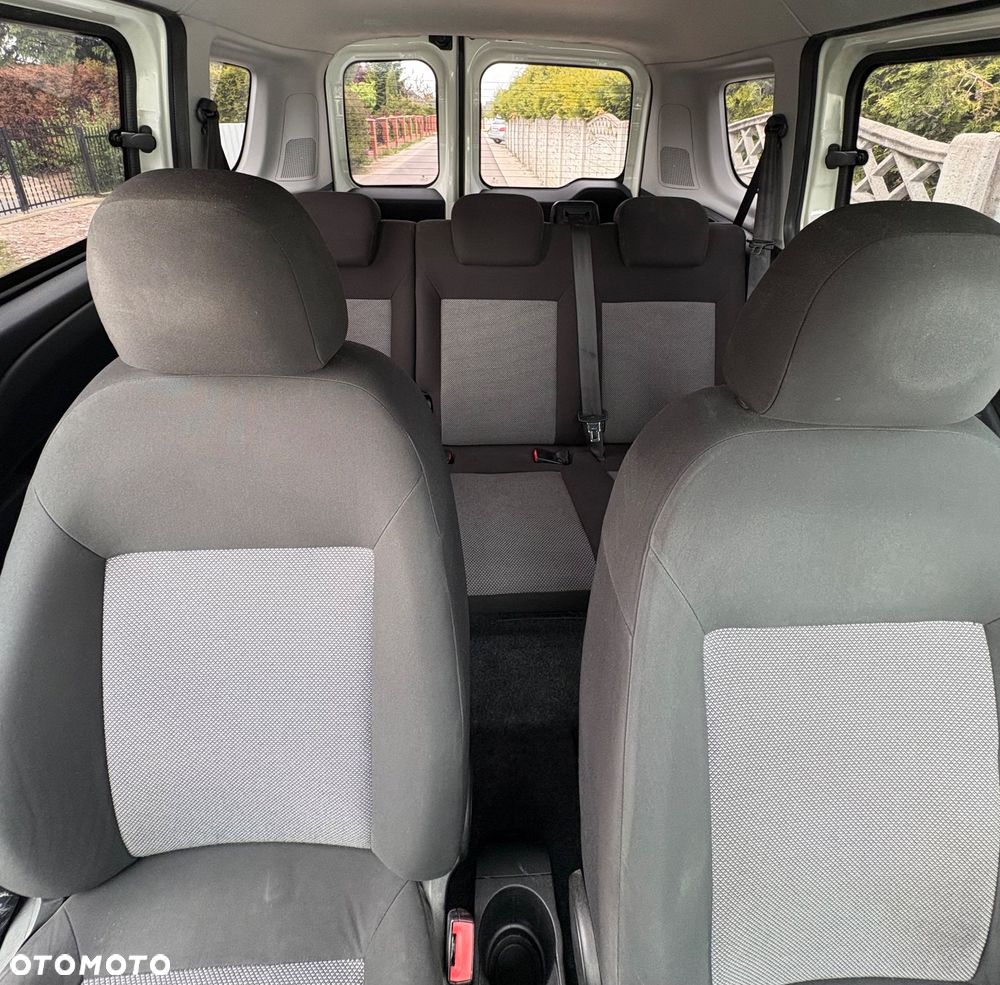 Fiat Doblo - 23