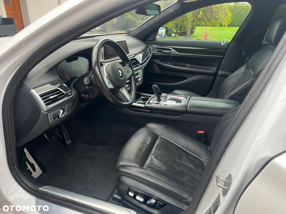 BMW Seria 7 740d xDrive - 10