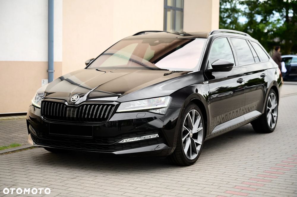 Skoda Superb 1.5 TSI DSG Sportline - 9