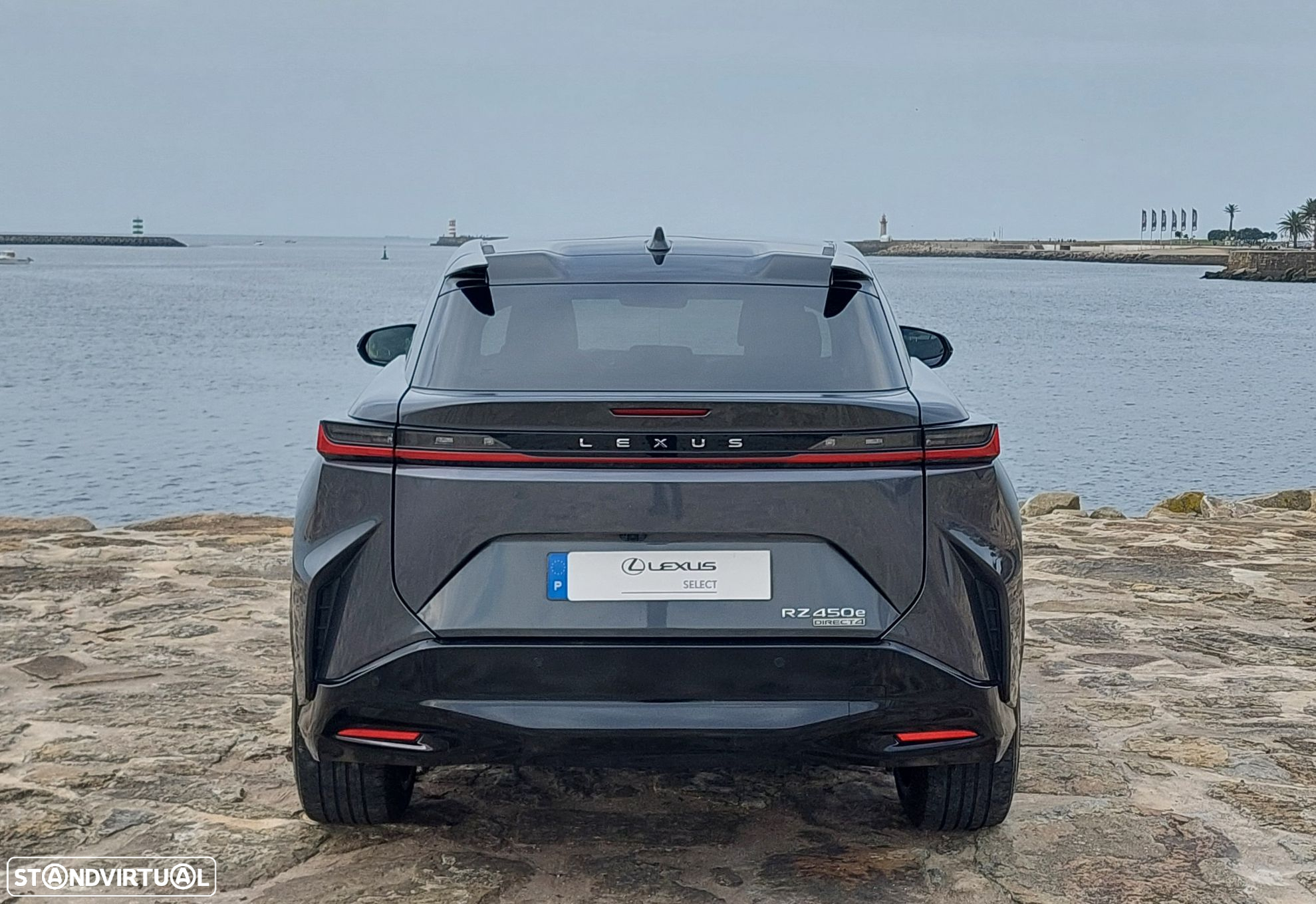 Lexus rz-450e Luxury - 9