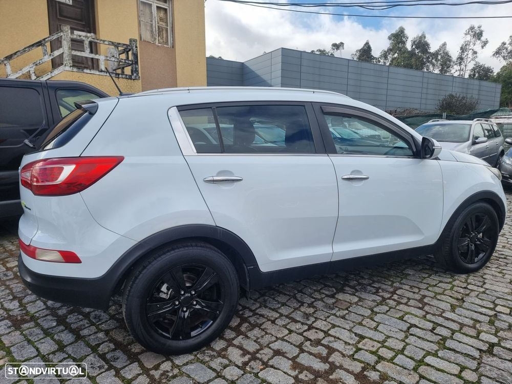 Kia Sportage 1.7 CRDI ISG LX - 5