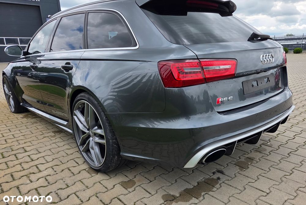 Audi RS6 Standard - 3