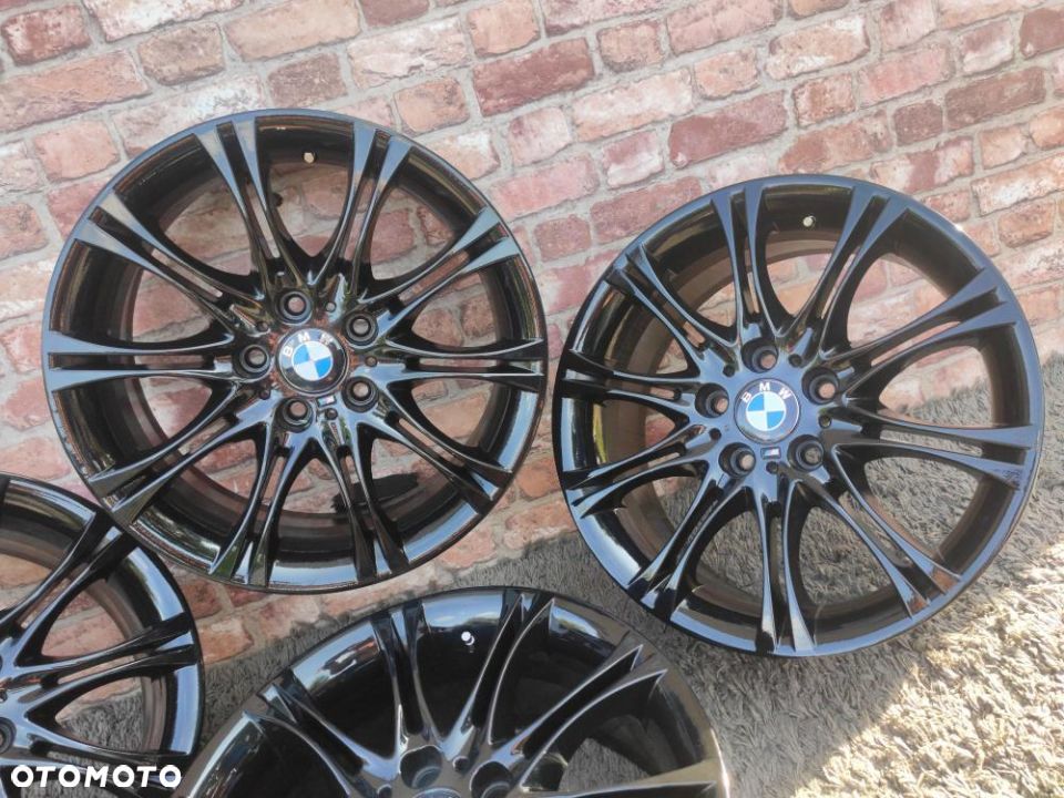 Oryginalne czarne felgi BMW 18 5x120 M pakiet Styling 135 E46 e36 E90 X3 F25 Z3 Z4 E81 E87 F30 E60 F10 F30 F34 JR 7896470 8j ET47 8.5j ET50 7915635576 - 25