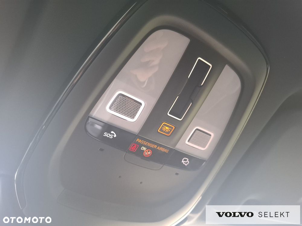Volvo XC 60 - 30