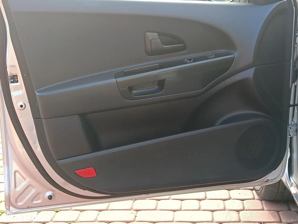 Kia Ceed 1.4 CVVT Attract - 12