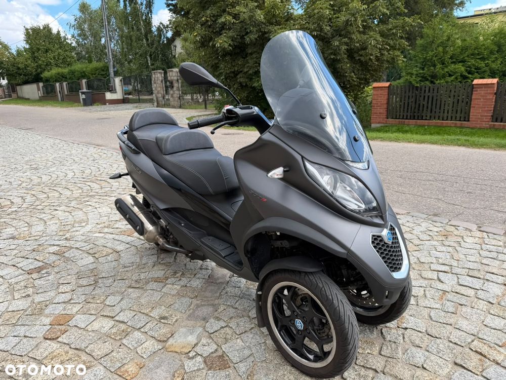 Piaggio MP-3 - 6