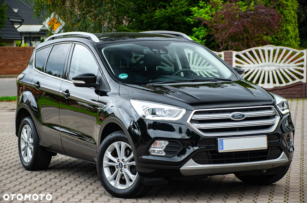 Ford Kuga 1.5 EcoBoost TITANIUM - 20