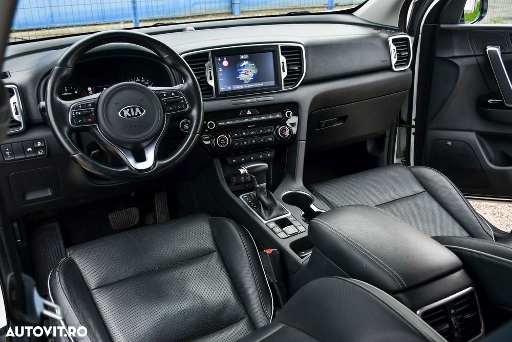 Kia Sportage 2.0 CRDI 4WD Automatik Vision - 19