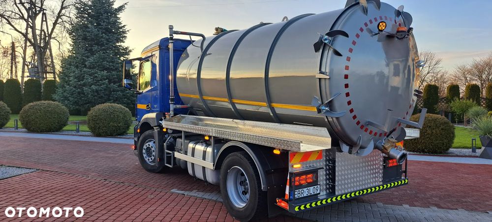 Mercedes-Benz Antos - 11