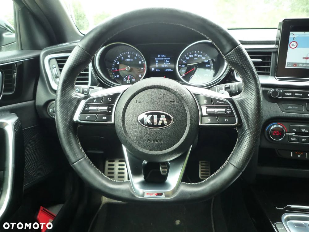 Kia ProCeed 1.4 T-GDI GT Line DCT - 31