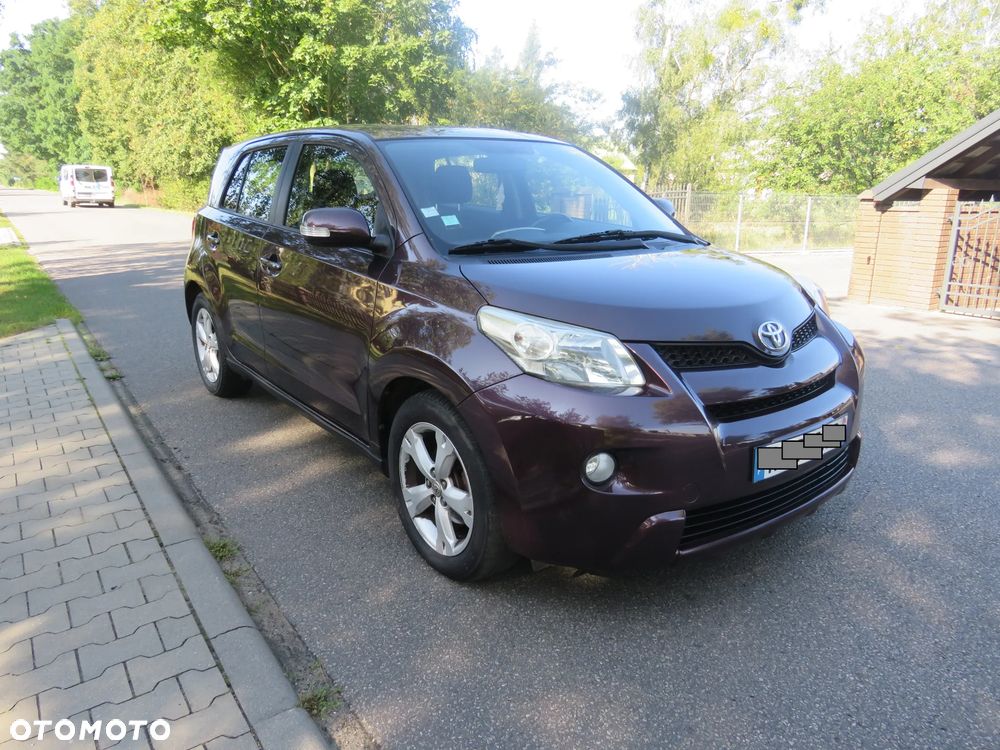 Toyota Urban Cruiser 1.4 D-4D 4x2 Town - 3