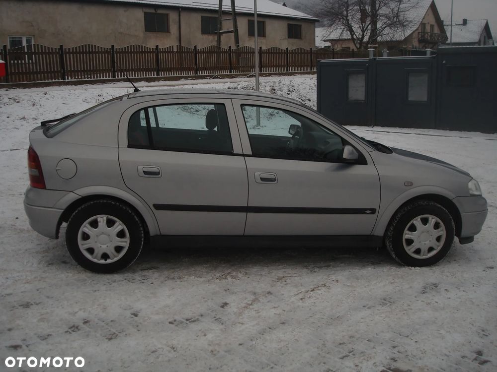 Opel Astra 1.6 Edition - 13