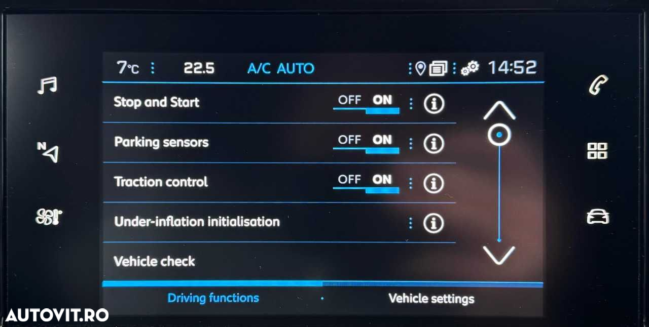 Peugeot 2008 PureTech 130 EAT8 Allure - 29