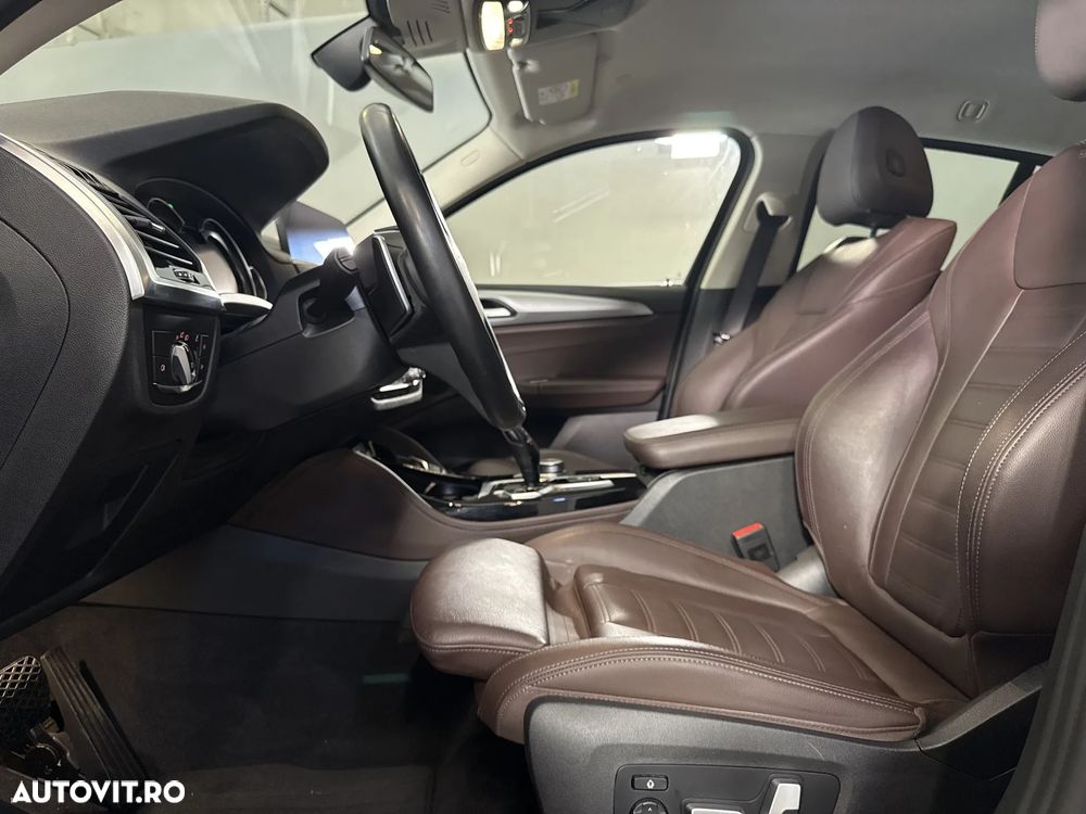 BMW X4 2020 — imagine 24