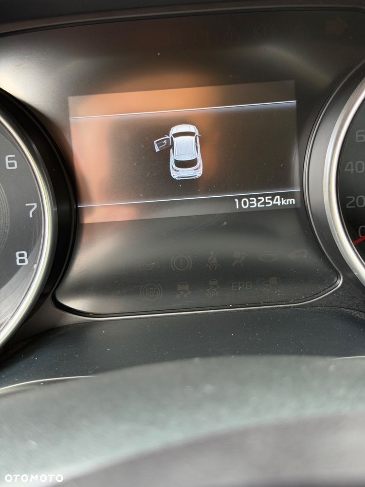 Kia XCeed 1.5 T-GDI M DCT - 12