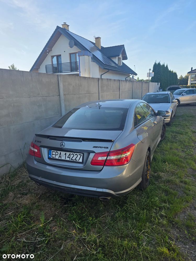 Mercedes-Benz Klasa E 350 CDI DPF BlueEFFICIENCY 7G-TRONIC Avantgarde - 14