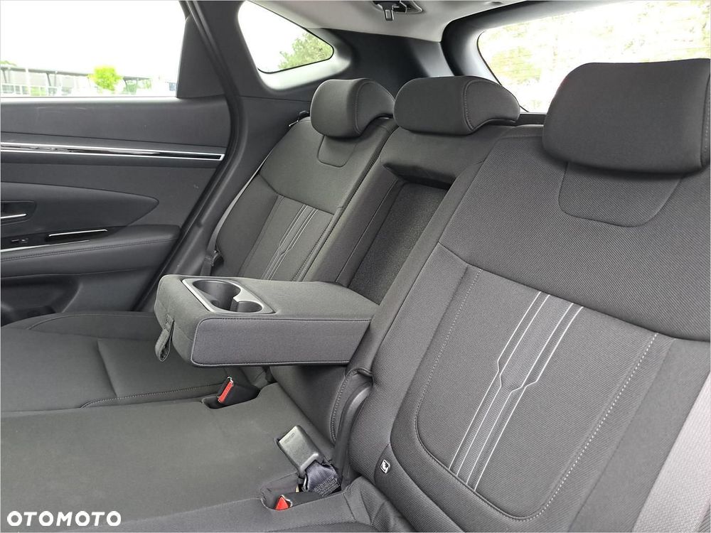 Hyundai Tucson - 16
