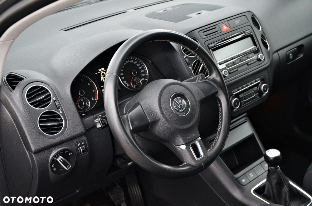 Volkswagen Golf Plus - 14