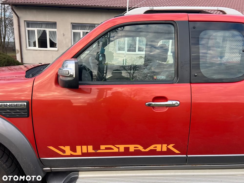 Ford Ranger 2.5 TDCi DC XLT - 25