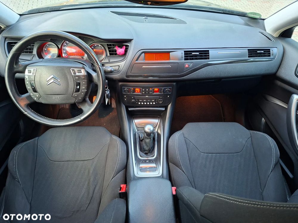 Citroën C5 II 2.0i 16V Exclusive - 19