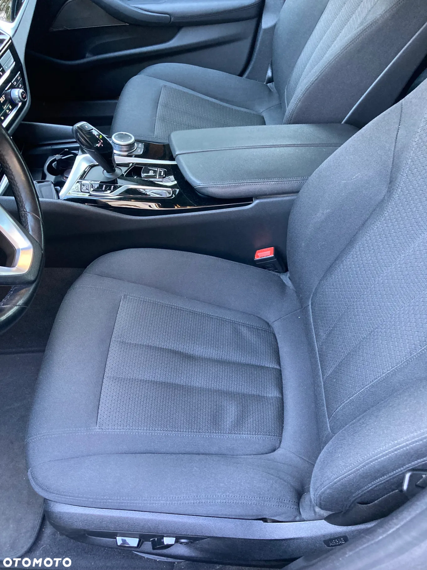 BMW Seria 5 520d Touring - 10