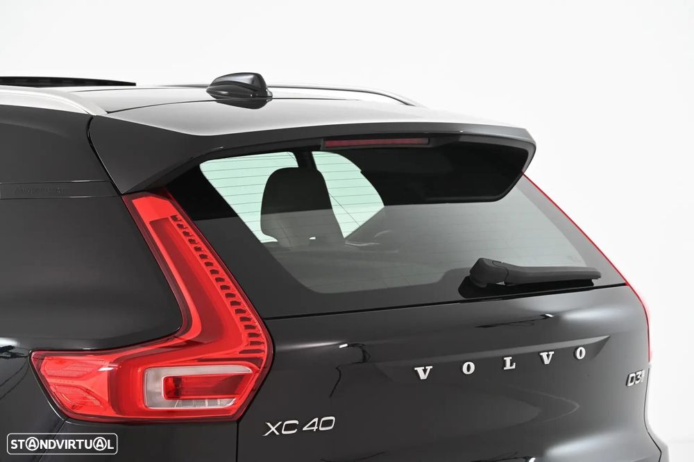 Volvo XC 40 2.0 D3 - 14