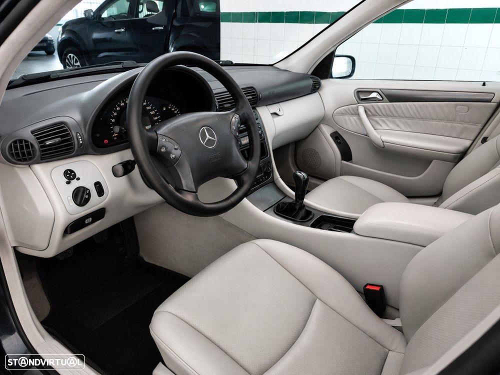 Mercedes-Benz C 220 CDi Avantgarde - 9