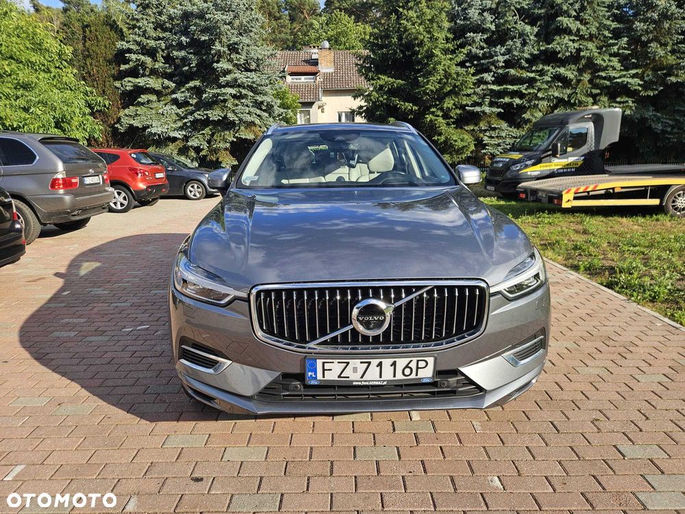 Volvo XC 60 - 4