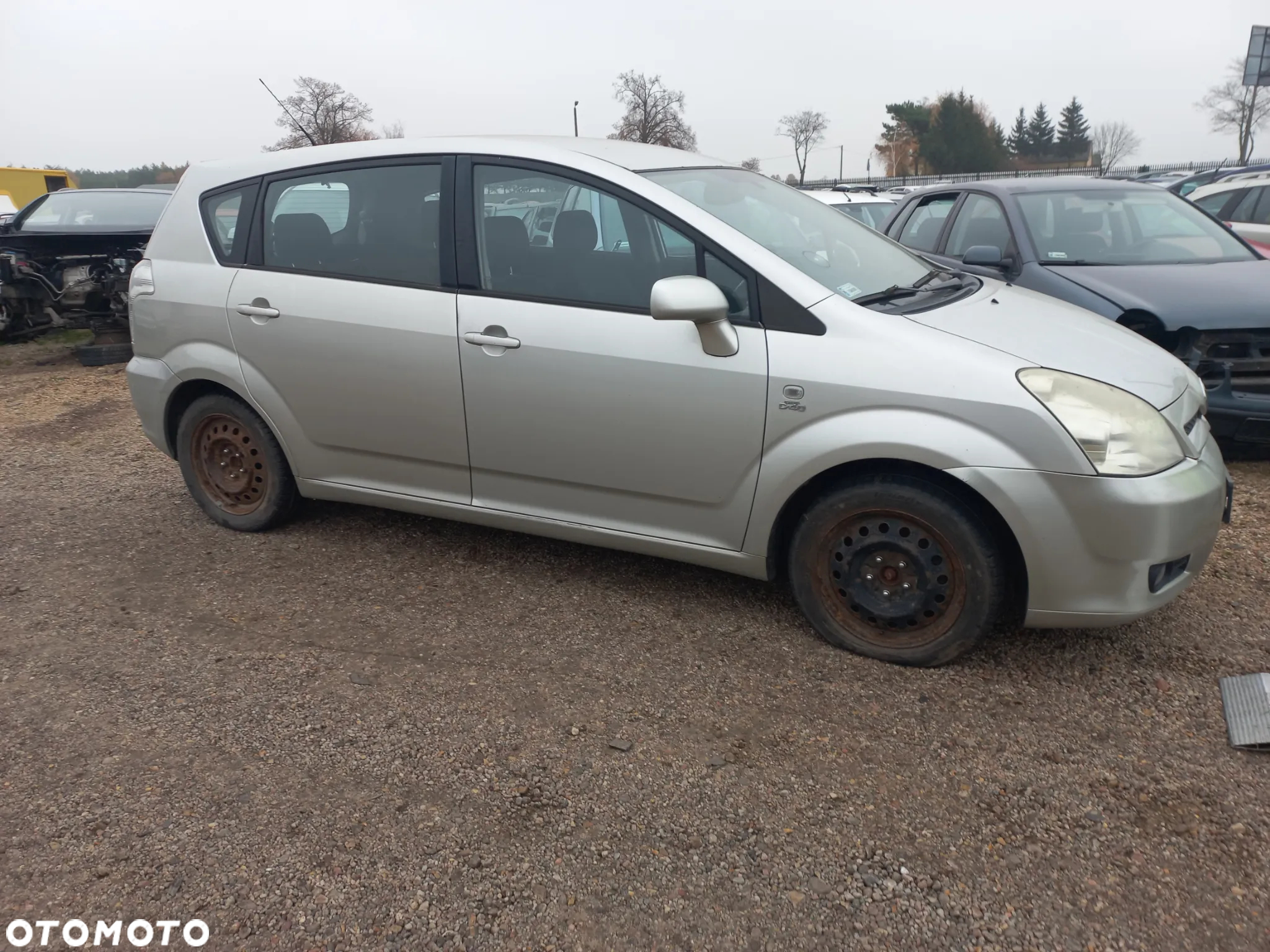 Toyota Corolla Verso 2.0 D4D 116KM 05r wszystkie części 1C0 maka drzwi zderzak - 2
